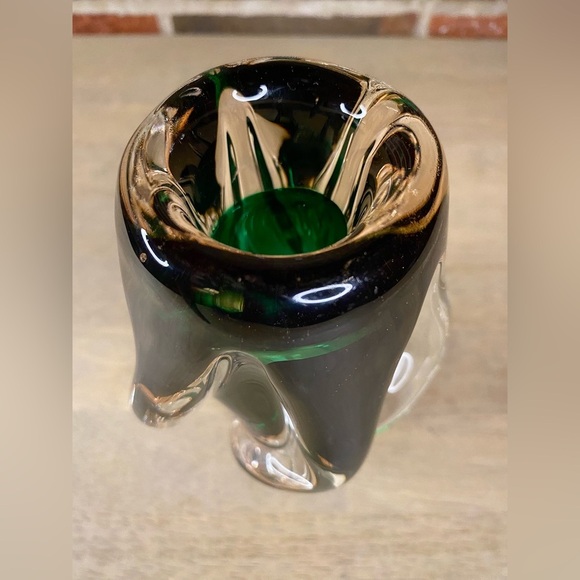 Vtg. Czech Bohemian Chribska Twisted Green Glass Vase by Hospodka - Picture 4 of 10